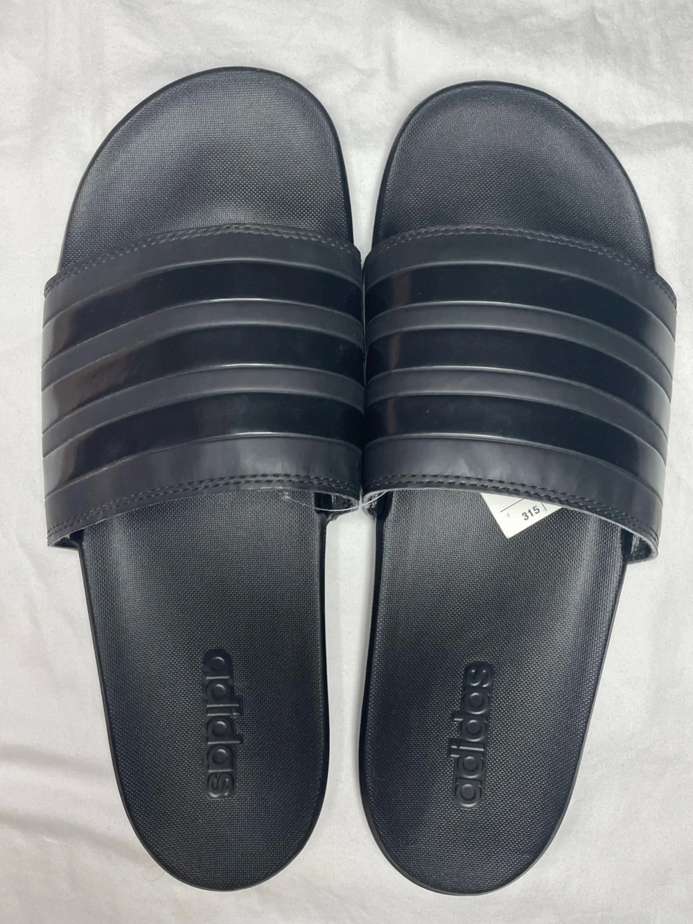 Adidas Adilette Comfort Slides – Core Black – NWT – Men’s 13 / Women’s 14